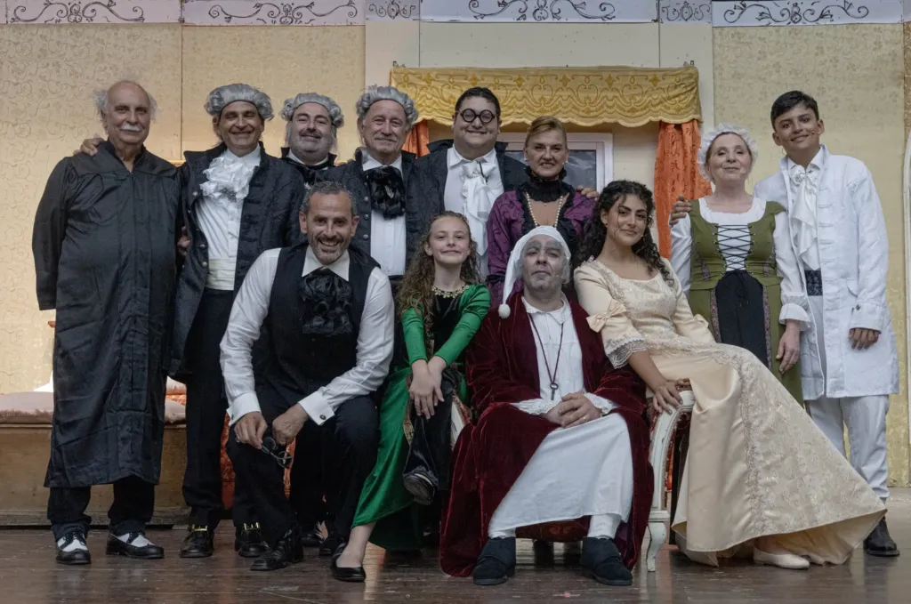 Il malato immaginario, Compagnia Teatrale Jonica: foto di scena