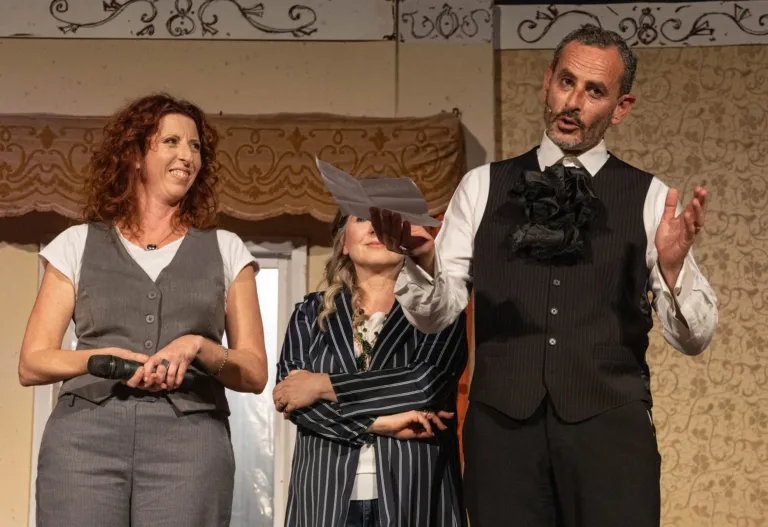 Il malato immaginario, Compagnia Teatrale Jonica: foto di scena