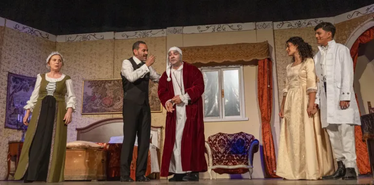 Il malato immaginario, Compagnia Teatrale Jonica: foto di scena