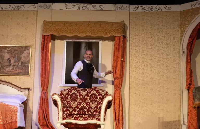 Il malato immaginario, Compagnia Teatrale Jonica: foto di scena