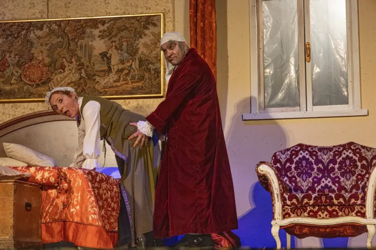 Il malato immaginario, Compagnia Teatrale Jonica: foto di scena