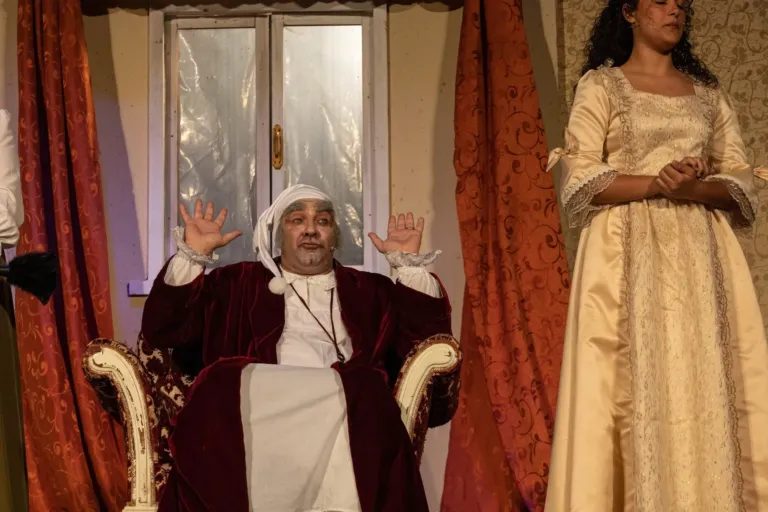 Il malato immaginario, Compagnia Teatrale Jonica: foto di scena