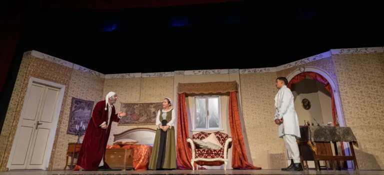 Il malato immaginario, Compagnia Teatrale Jonica: foto di scena