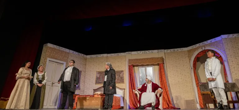 Il malato immaginario, Compagnia Teatrale Jonica: foto di scena