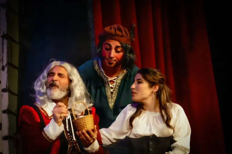Le fortune di Tofulu, Compagnia Teatrale Jonica: foto di scena