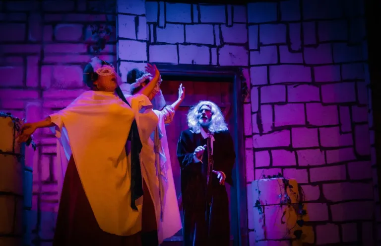 Le fortune di Tofulu, Compagnia Teatrale Jonica: foto di scena