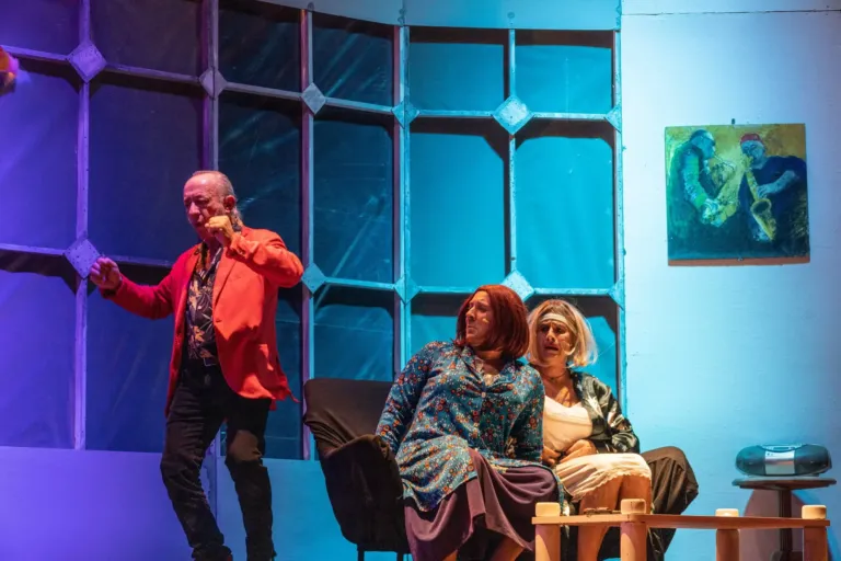Mia moglie si chiama Enzo, Compagnia Teatrale Jonica: foto di scena