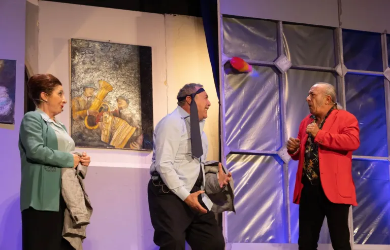 Mia moglie si chiama Enzo, Compagnia Teatrale Jonica: foto di scena