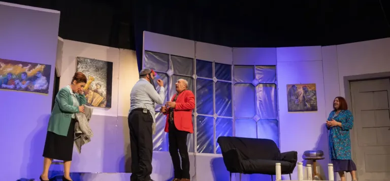 Mia moglie si chiama Enzo, Compagnia Teatrale Jonica: foto di scena