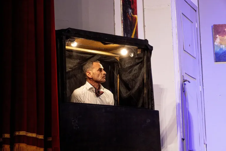 Mia moglie si chiama Enzo, Compagnia Teatrale Jonica: foto di scena