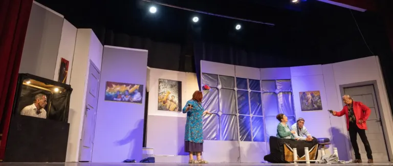 Mia moglie si chiama Enzo, Compagnia Teatrale Jonica: foto di scena