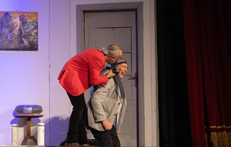 Mia moglie si chiama Enzo, Compagnia Teatrale Jonica: foto di scena