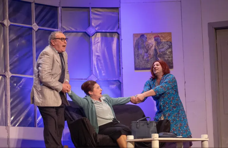 Mia moglie si chiama Enzo, Compagnia Teatrale Jonica: foto di scena