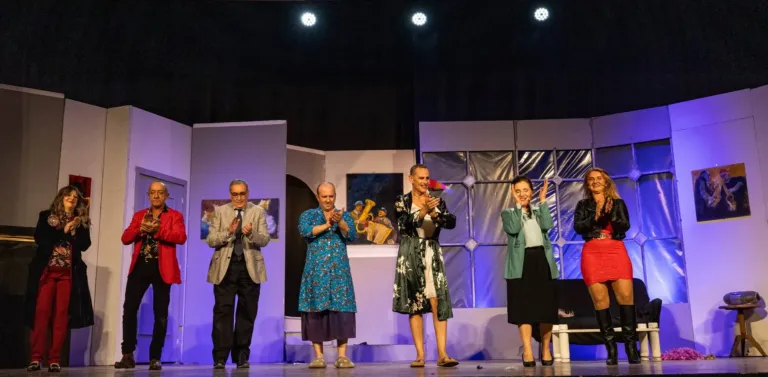 Mia moglie si chiama Enzo, Compagnia Teatrale Jonica: foto di scena
