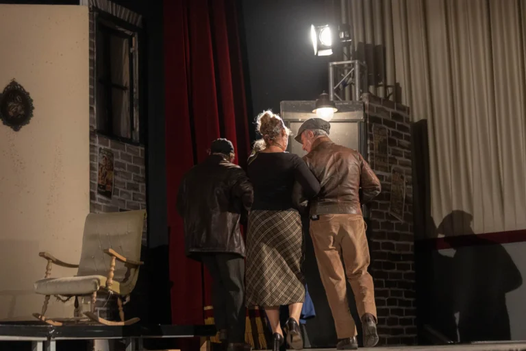 Uno sguardo dal ponte, foto di scena
