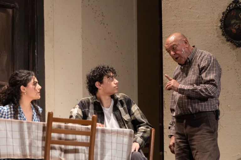 Uno sguardo dal ponte, foto di scena