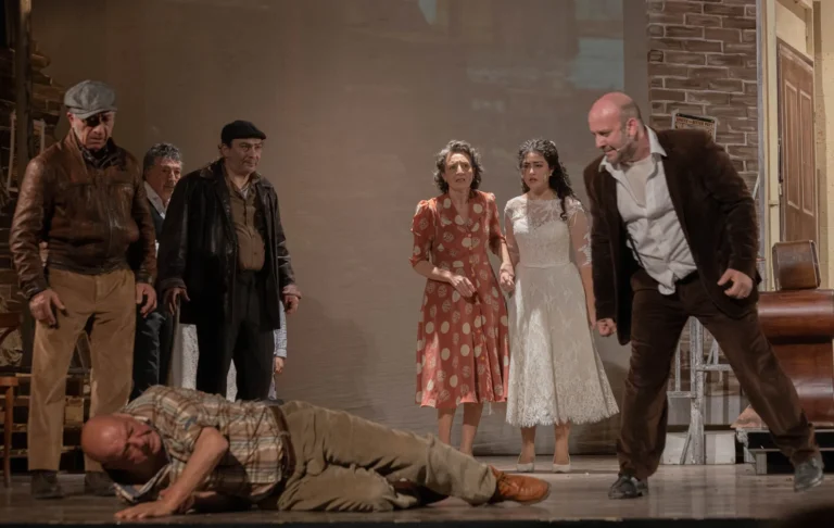 Uno sguardo dal ponte, foto di scena