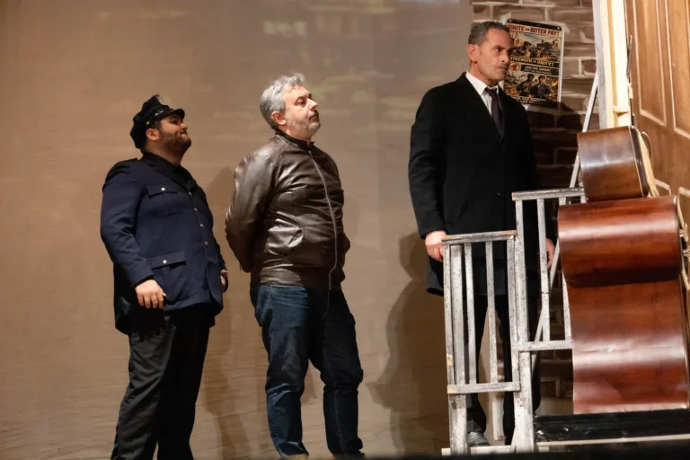 Uno sguardo dal ponte, foto di scena