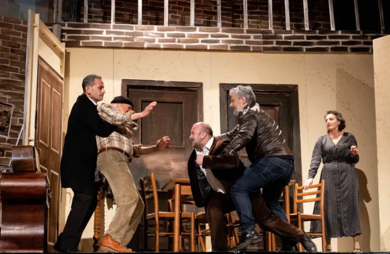 Uno sguardo dal ponte, foto di scena
