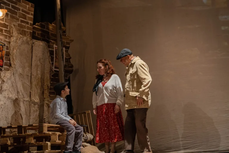 Uno sguardo dal ponte, foto di scena