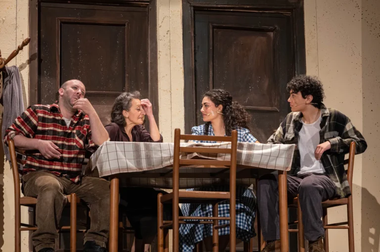 Uno sguardo dal ponte, foto di scena