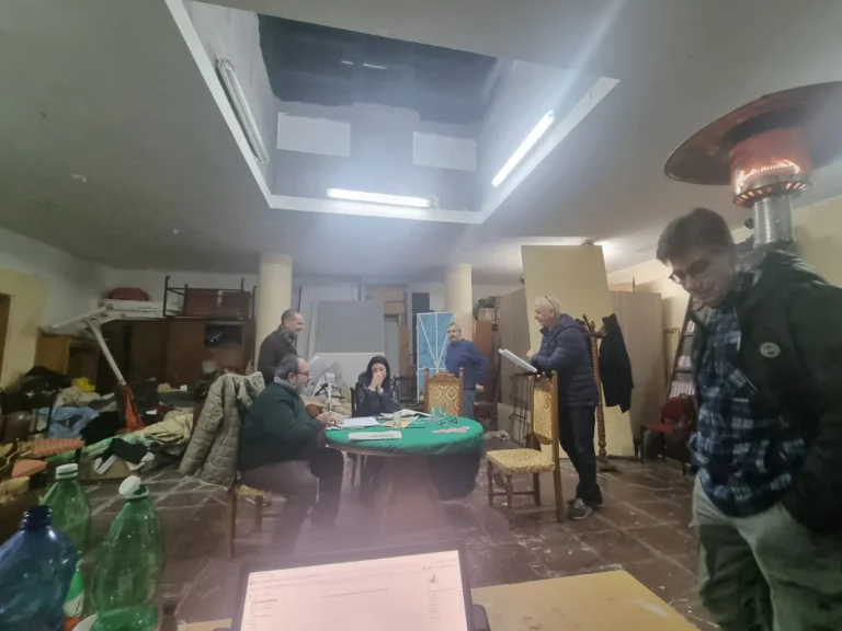 Uomini sull'orlo di una crisi di nervi, foto di scena