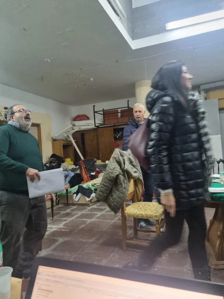 Uomini sull'orlo di una crisi di nervi, foto di scena